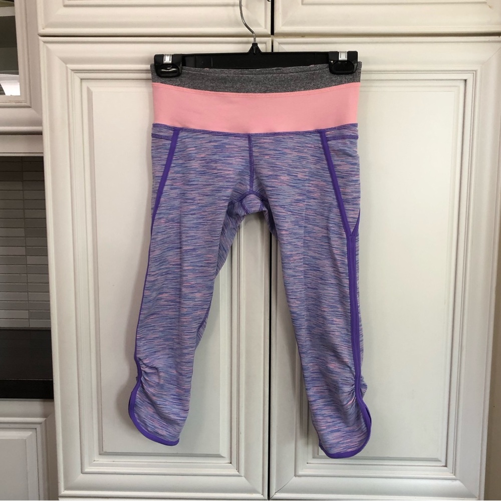 Ivivva by Lululemon reversible girls crop leggings